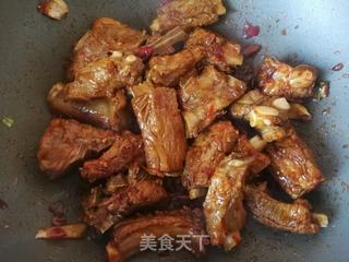 芹菜笋干炖排骨的做法步骤:8