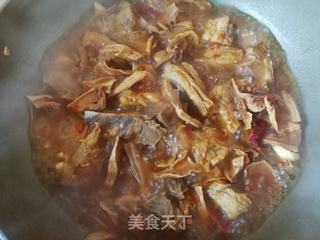 芹菜笋干炖排骨的做法步骤:11