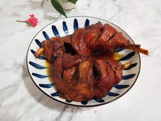 炖鸡腿鸡爪的做法步骤:11