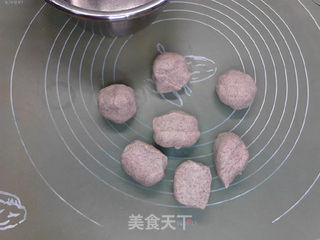 香辣豆豉蘑菇牛肉黑全麦包子的做法步骤:11