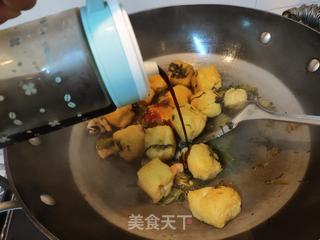 酸菜焖豆泡的做法步骤:8