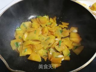 蒜香南瓜的做法步骤：3
