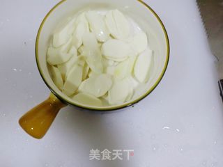 山药红枣小米粥❤️健脾养胃❗️的做法步骤:2