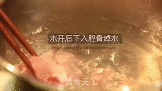 吃了能让人快乐的酱骨头，肉多大块直接上手啃，超过瘾的做法步骤：1