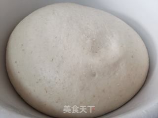 全麦面槐花肉包的做法步骤:2