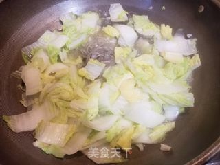 白菜鸭血炖粉条的做法步骤:9