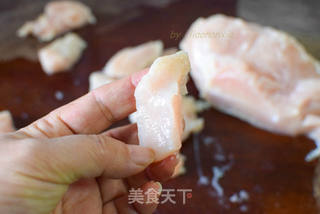 鸡肉豆腐炖白菜的做法步骤：1