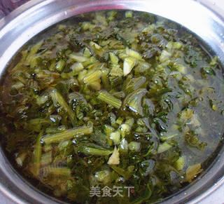 嘎鱼雪菜豆腐的做法步骤:2