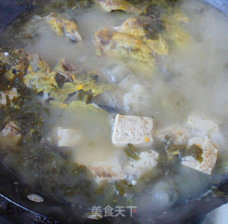 嘎鱼雪菜豆腐的做法步骤:7