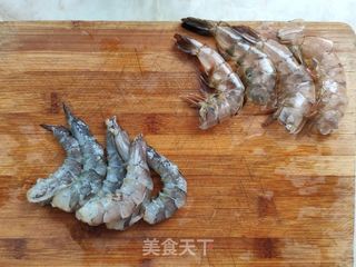 鲍鱼小土豆烧虾球的做法步骤:9