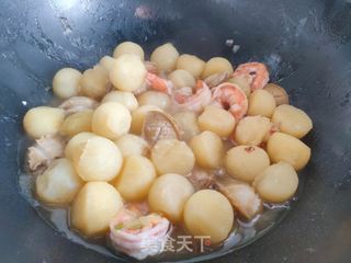 鲍鱼小土豆烧虾球的做法步骤:13