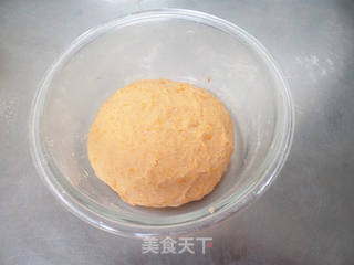 南瓜胡萝卜猪肉水饺的做法步骤:5