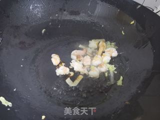 虾仁菠菜炒鸡蛋的做法步骤:6