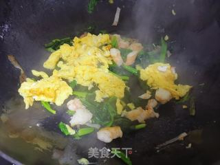虾仁菠菜炒鸡蛋的做法步骤:8