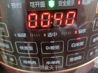 “一碗热粥”薏米鹌鹑粥的做法步骤:11