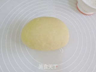 蛋奶迷你豆沙卷❗️松软香甜❤️一口一口❤️哄娃神器的做法步骤：3