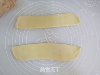 蛋奶迷你豆沙卷❗️松软香甜❤️一口一口❤️哄娃神器的做法步骤:4