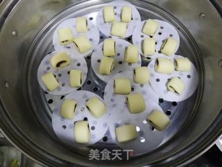蛋奶迷你豆沙卷❗️松软香甜❤️一口一口❤️哄娃神器的做法步骤：9