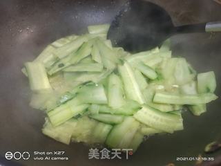 鸡蛋炒黄瓜的做法步骤：3