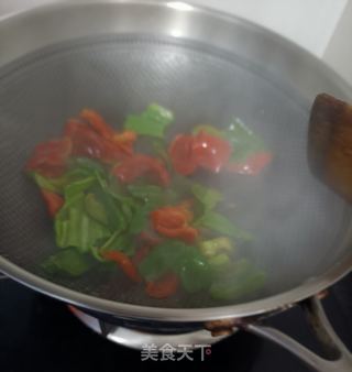 皱皮椒炒大肠的做法步骤:6