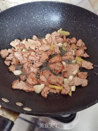 莴笋炒肉片的做法步骤:12