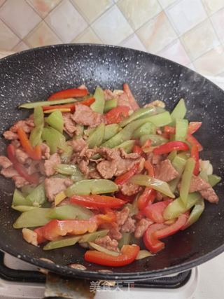 莴笋炒肉片的做法步骤:15