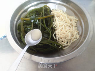 金针菇拌海带丝的做法步骤:9
