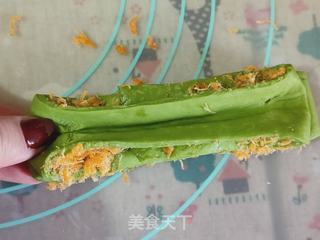 肉松菠菜奶香花卷,口感与颜值并存的做法步骤:10