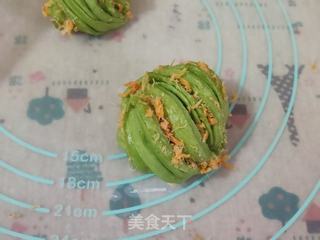 肉松菠菜奶香花卷,口感与颜值并存的做法步骤:11