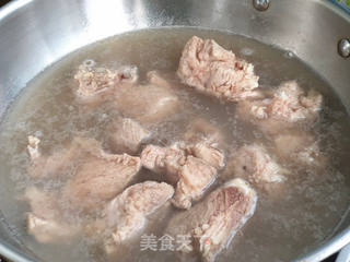 排骨炖海带黄豆的做法步骤:3