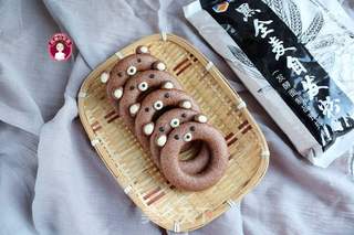 黑全麦甜甜圈小熊馒头的做法步骤:22