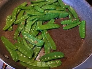 海鲜番茄酱意面的做法步骤:7