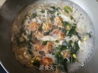 糊辣丸子汤的做法步骤:12