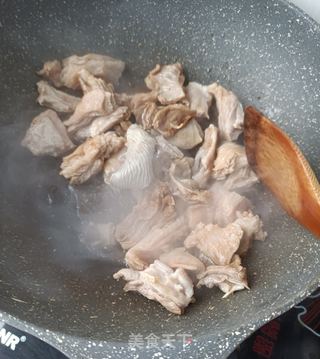 萝卜干烧羊肉的做法步骤:9