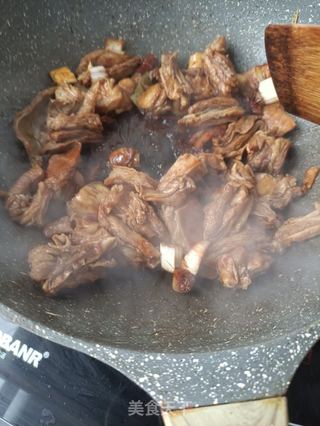 萝卜干烧羊肉的做法步骤:14