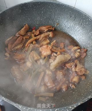 萝卜干烧羊肉的做法步骤:18