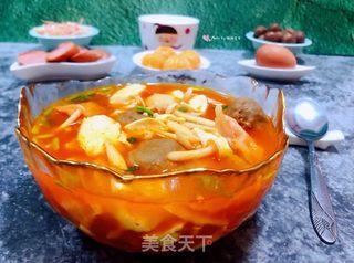 白玉菇辣白菜豆腐丸子汤#白菜#的做法步骤：15