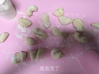 炸油饼的做法步骤：7