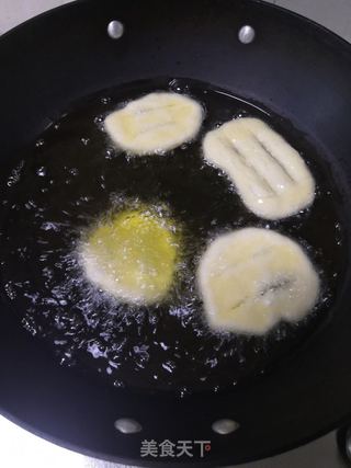 炸油饼的做法步骤:11