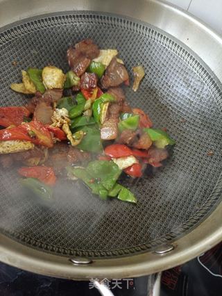 皱皮椒炒腊肉的做法步骤:15