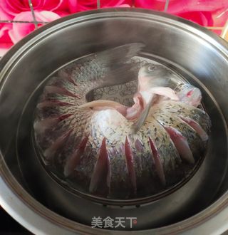 新春盛宴——创意番茄红鱼的做法步骤:3