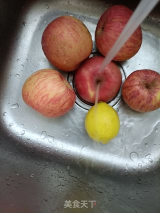 大枣苹果糖水的做法步骤:3