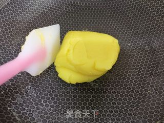 奶黄包的做法步骤:6