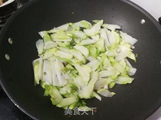 榨菜炒肉片的做法步骤：5