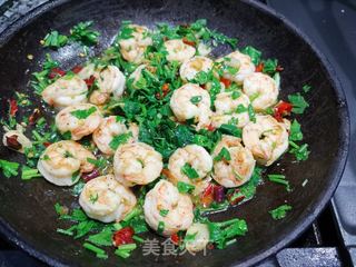 西班牙蒜虾的做法步骤:9