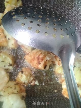 特色香酥土豆块的做法步骤:8