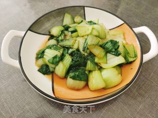 清炒小油菜的做法步骤：9