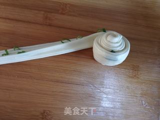 葱香小饼的做法步骤:11