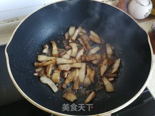 卤肉炒佛手瓜的做法步骤：3