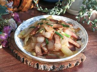 卤肉炒佛手瓜的做法步骤：6